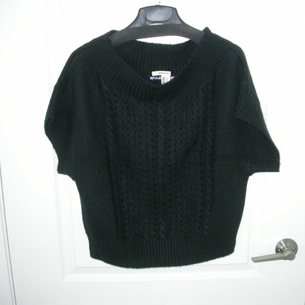 DKNY Black Short Sleeved Crop Pullover